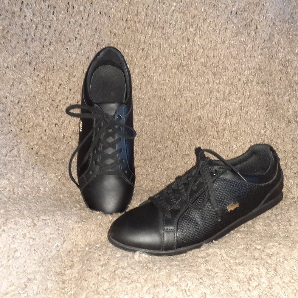 LACOSTE-REY-Lace Up Casual Sneakers-Black Leather-Size 8-Near Mint